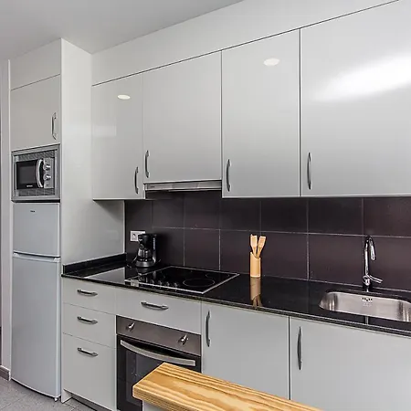 Mayan Puerto del Carmen (Lanzarote)